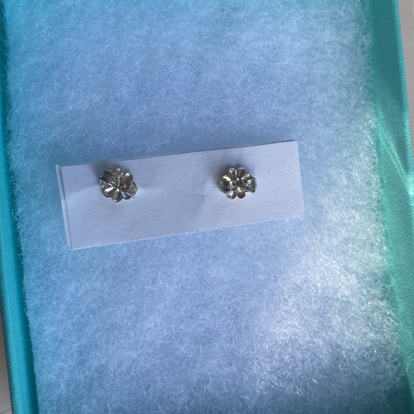 Tiffany Paloma Picasso Olive Leaf Earrings - Picture 6 of 7